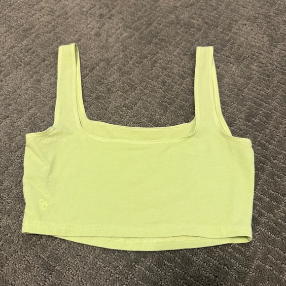 Aritzia TNA Laguna Tank - Picture 4 of 16